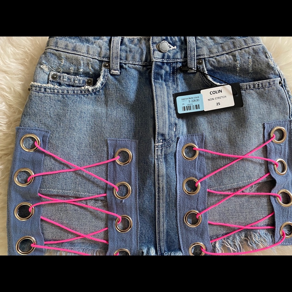 NWT LF SKIRT !!
